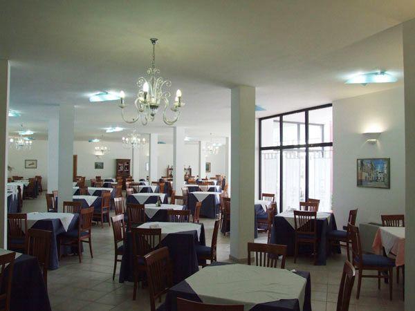 Hotel Piccolo Paradiso Di Rodi Garganico Ngoại thất bức ảnh
