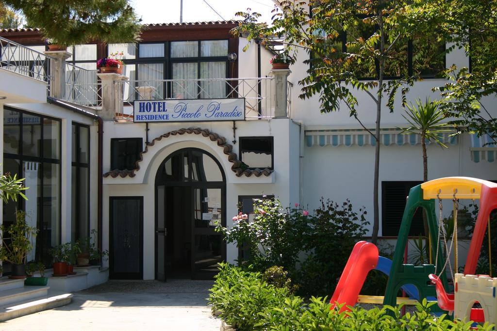 Hotel Piccolo Paradiso Di Rodi Garganico Ngoại thất bức ảnh