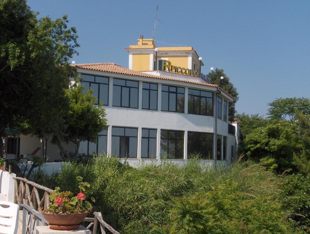 Hotel Piccolo Paradiso Di Rodi Garganico Ngoại thất bức ảnh